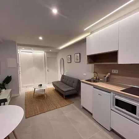 Cozy Studio In Tetuan En 1/6 Madrid Exterior photo